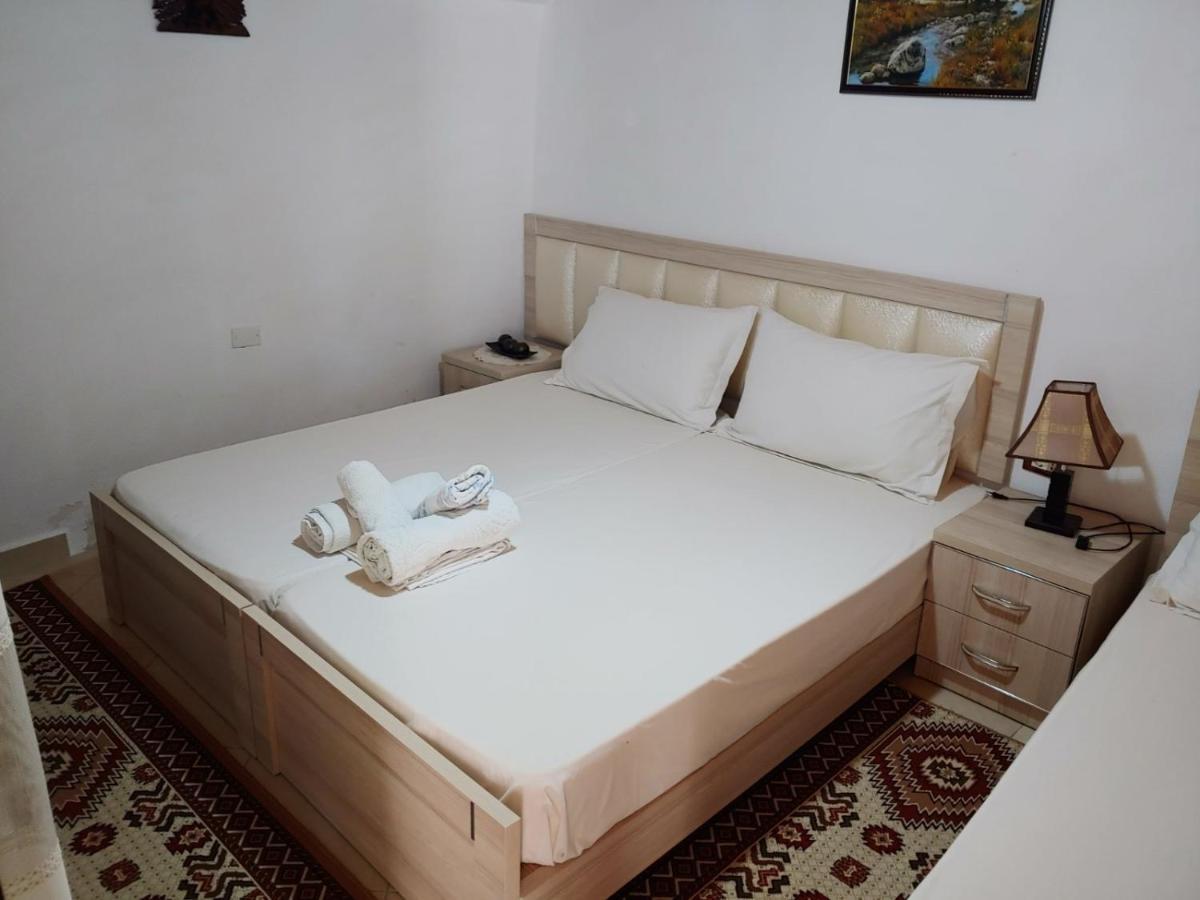 Tomor Shehu Guest House Berat Eksteriør billede