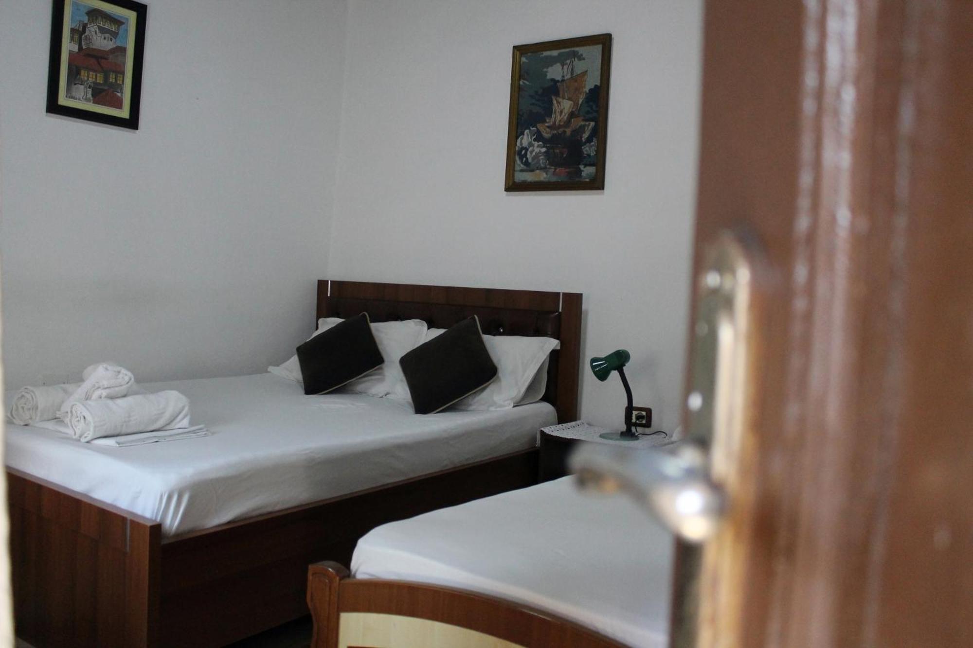 Tomor Shehu Guest House Berat Eksteriør billede